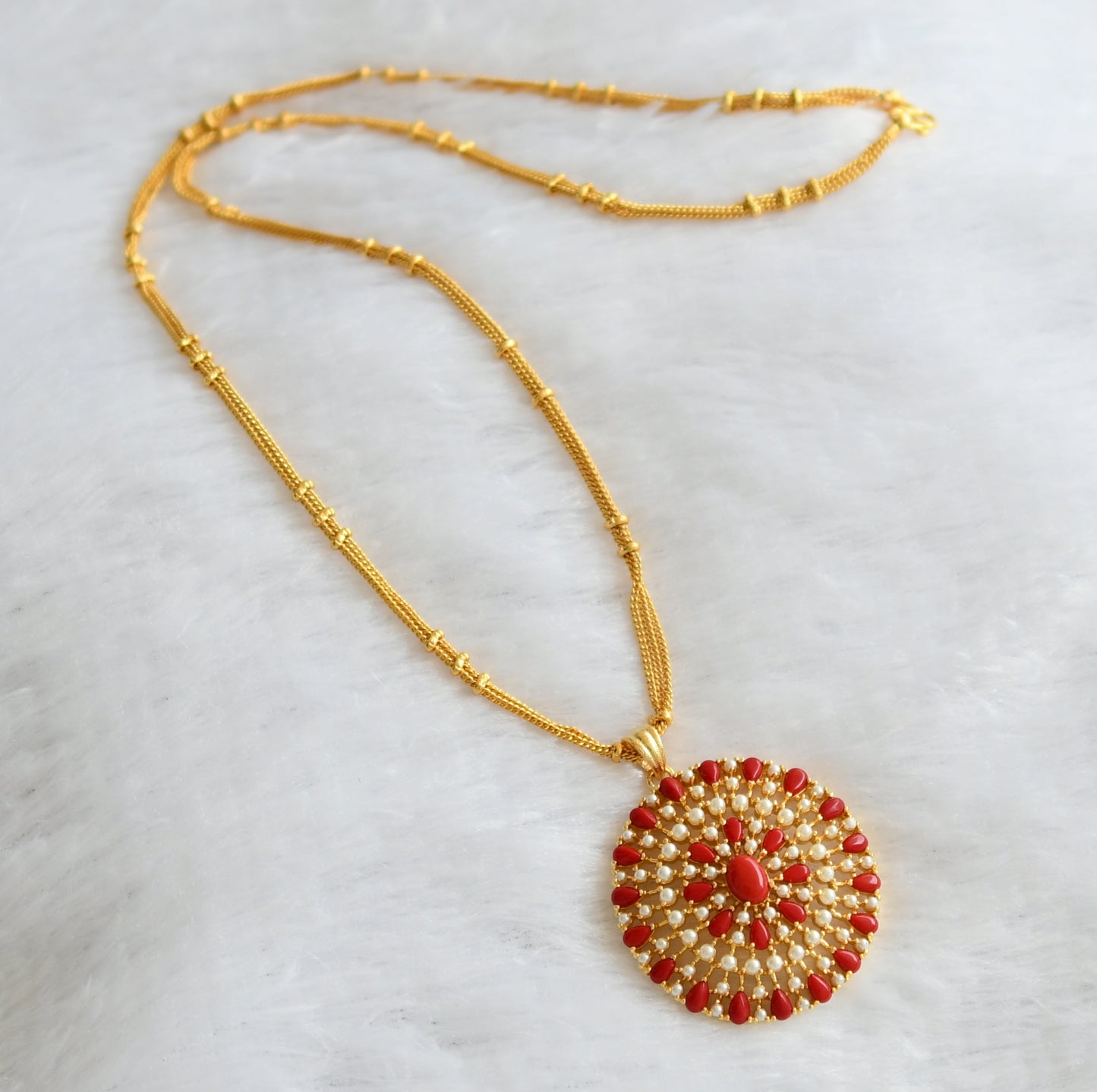 Gold tone 24 inches chain with coral-pearl round pendant dj-46010