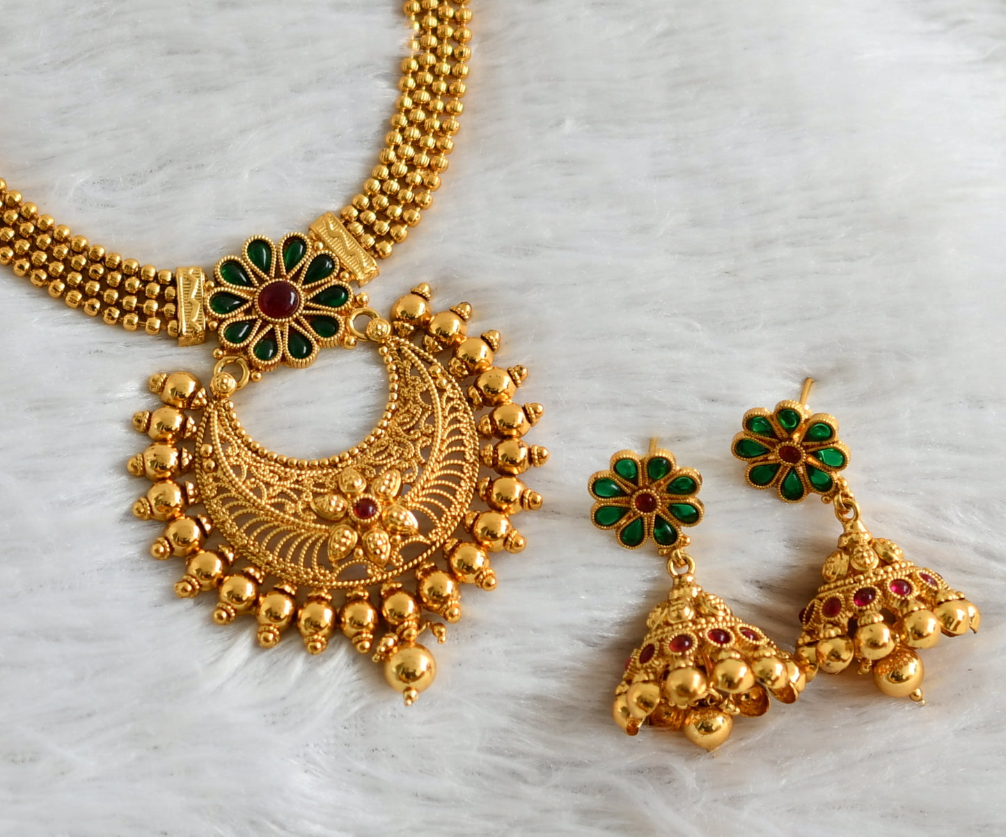 Antique gold tone kemp-green flower bali necklace set dj-47653