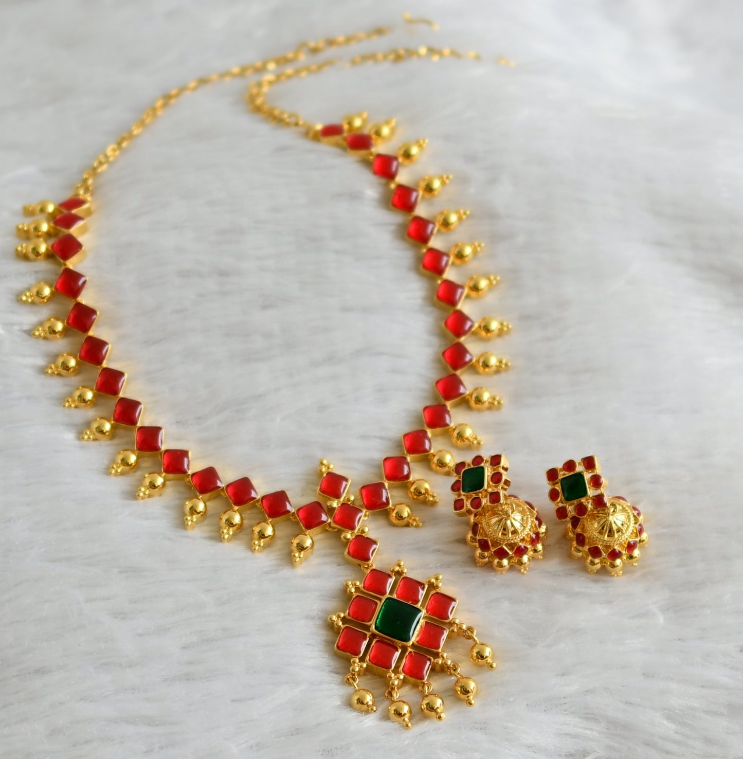 Gold tone semi precious red-green block stone necklace set dj-47659