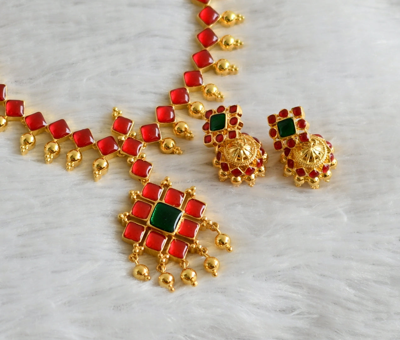 Gold tone semi precious red-green block stone necklace set dj-47659