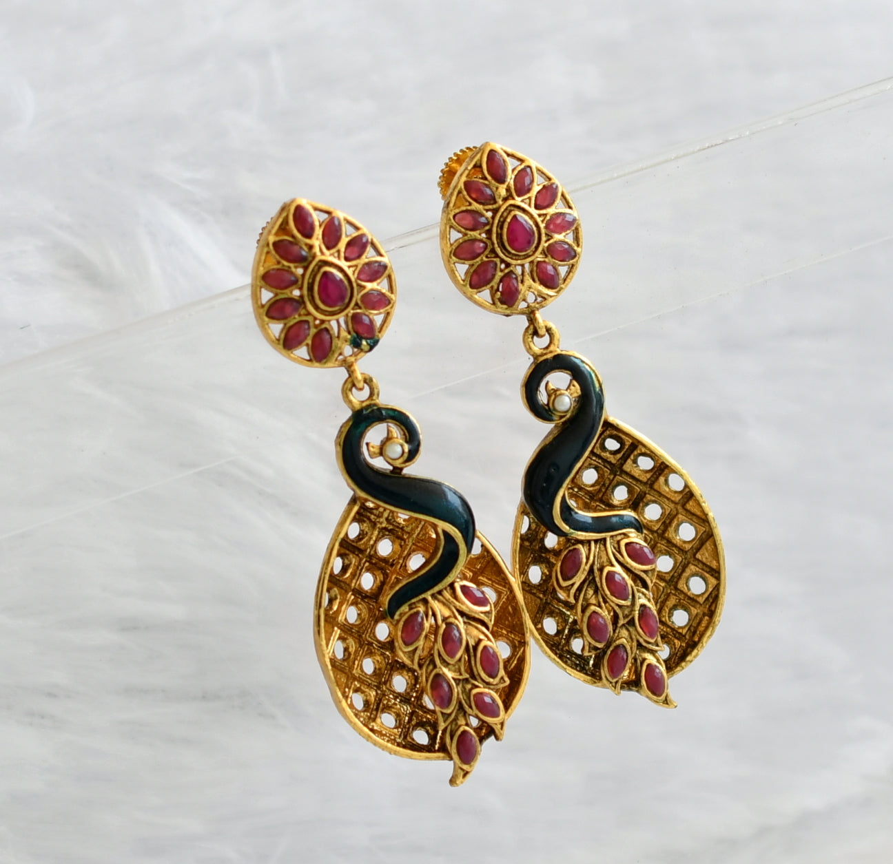 Antique gold tone red-blue peacock earrings dj-46058