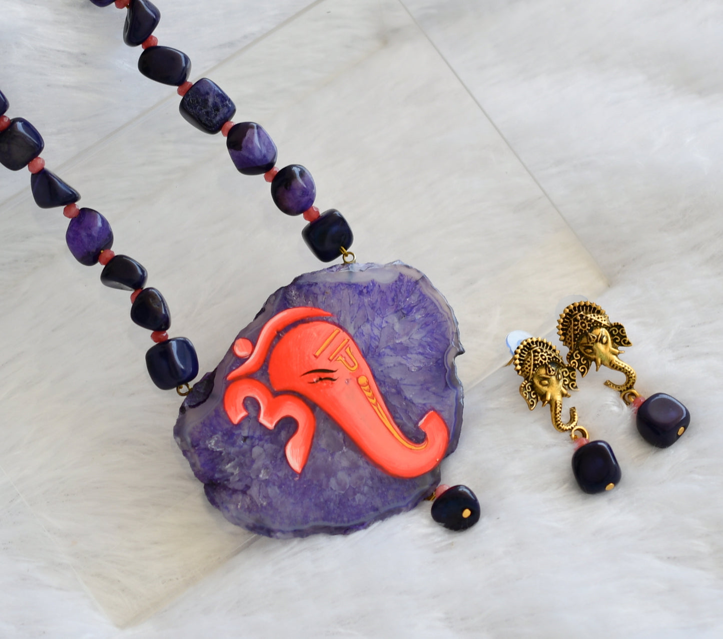 Hand painted om ganesha sliced agate pendant with blue-orange onyx bead necklace set dj-46070