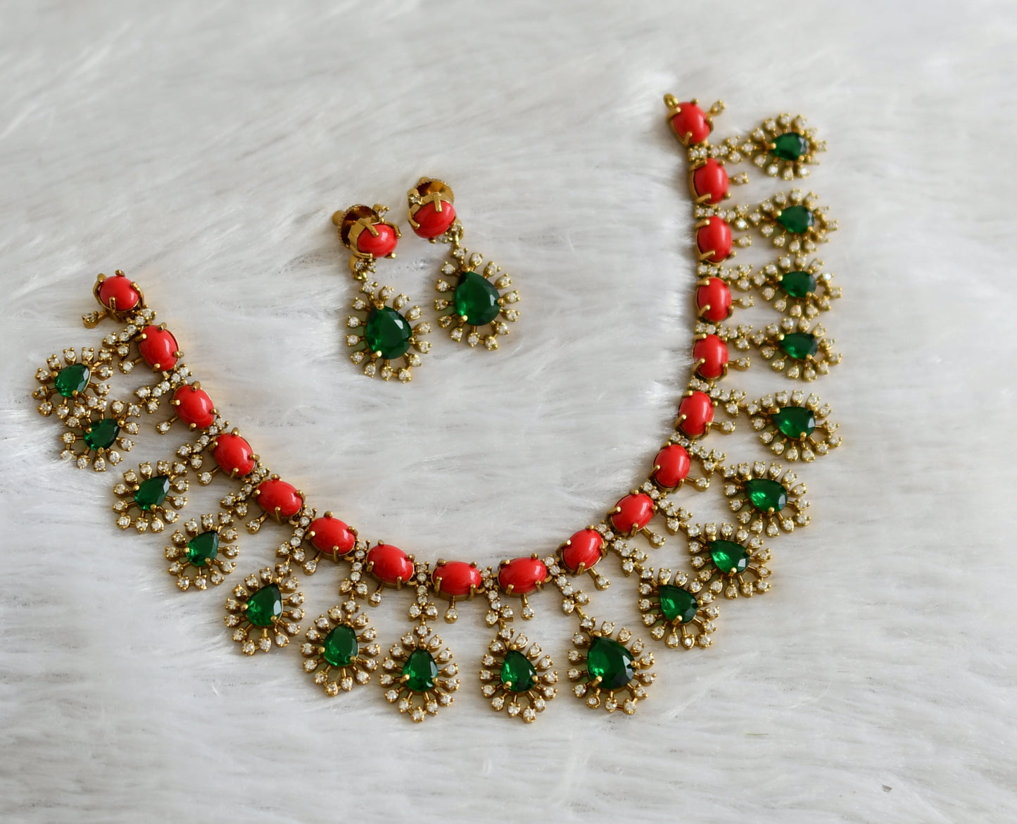 Matte finish coral-green-white stone thilak necklace set dj-47742