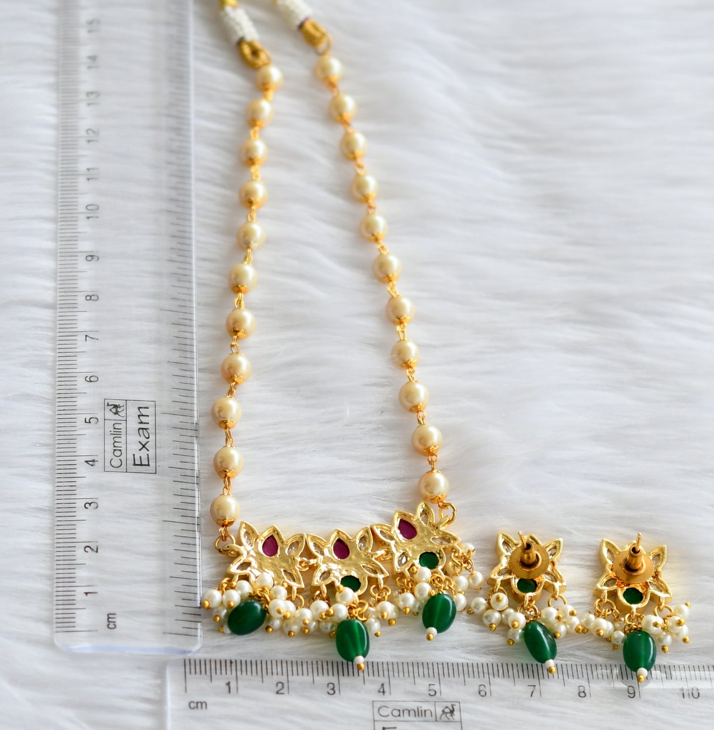 Gold tone kemp-green-white cluster green bead lotus necklace set dj-44357