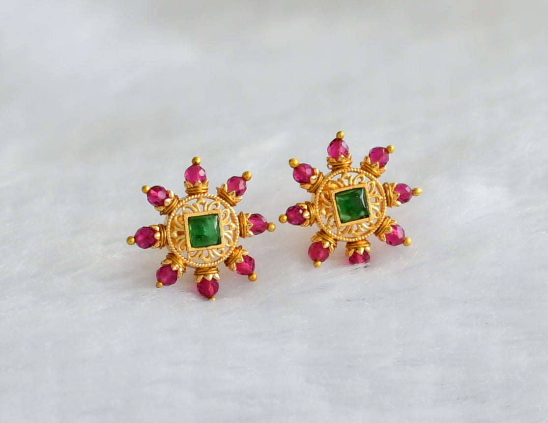 Gold tone green stone pink beaded round stud/earrings dj-46165