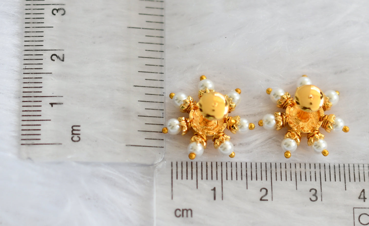 Gold tone pearl bead lakshmi stud/earrings dj-46159