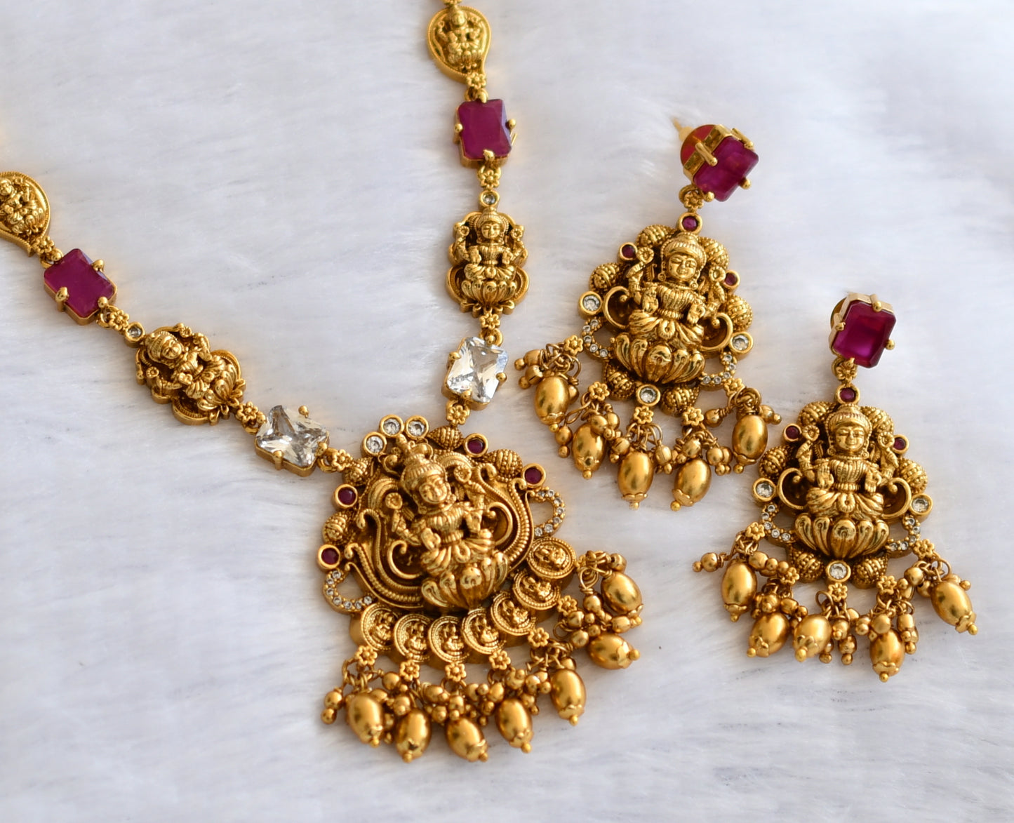 Antique gold tone ruby-white block stone lakshmi mango necklace set dj-46196
