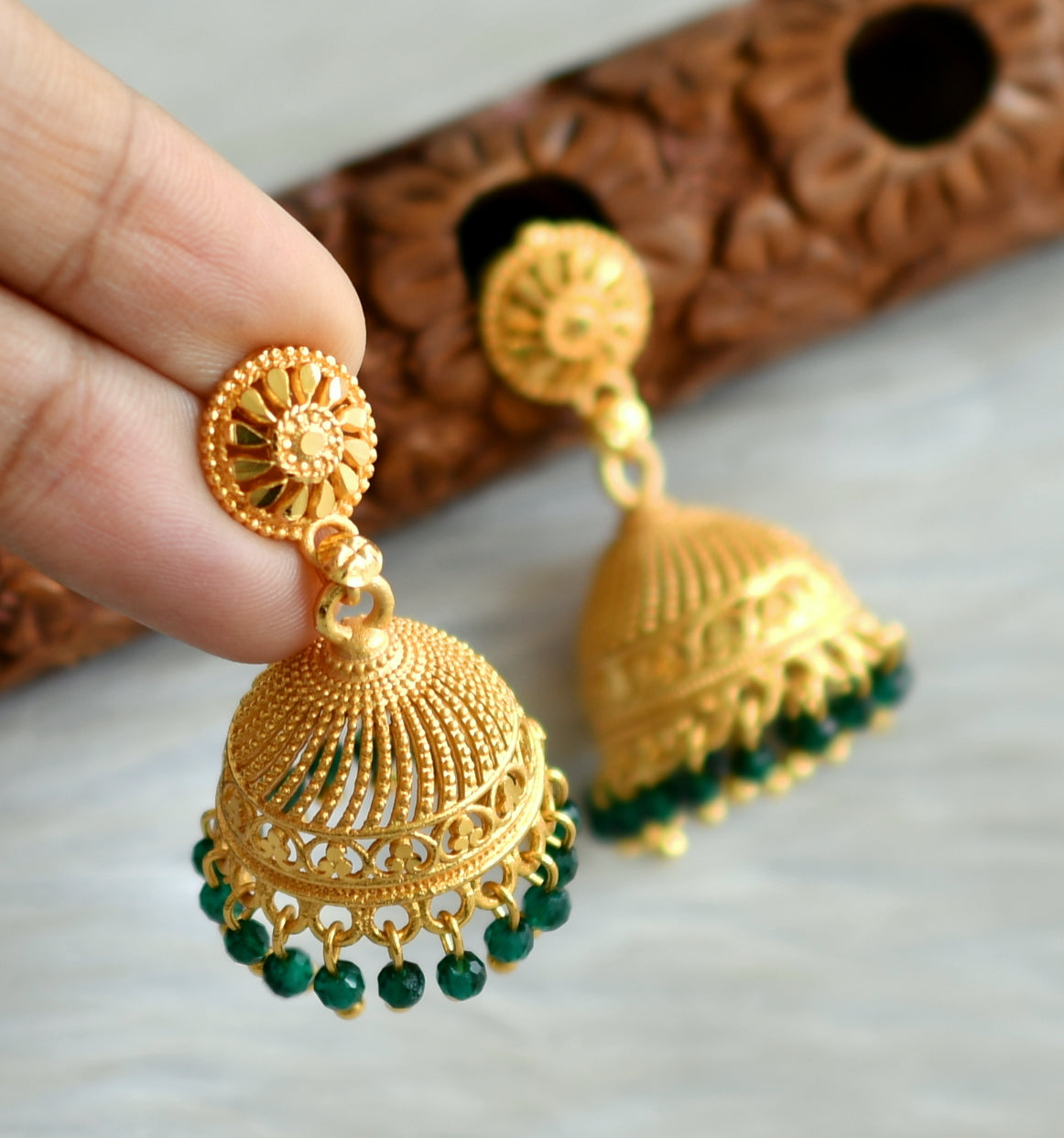 Matte gold tone kerala style green cluster jhumkka dj-42916