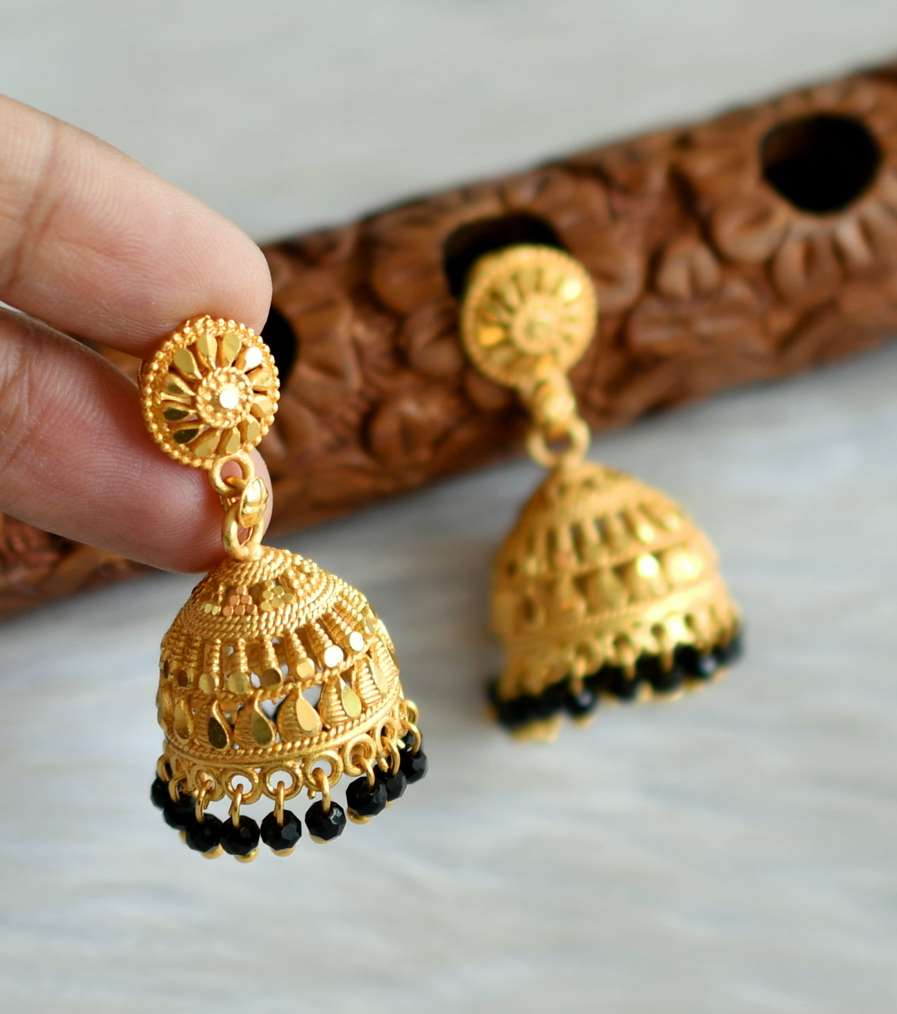 Matte gold tone kerala style black cluster jhumkka dj-42919