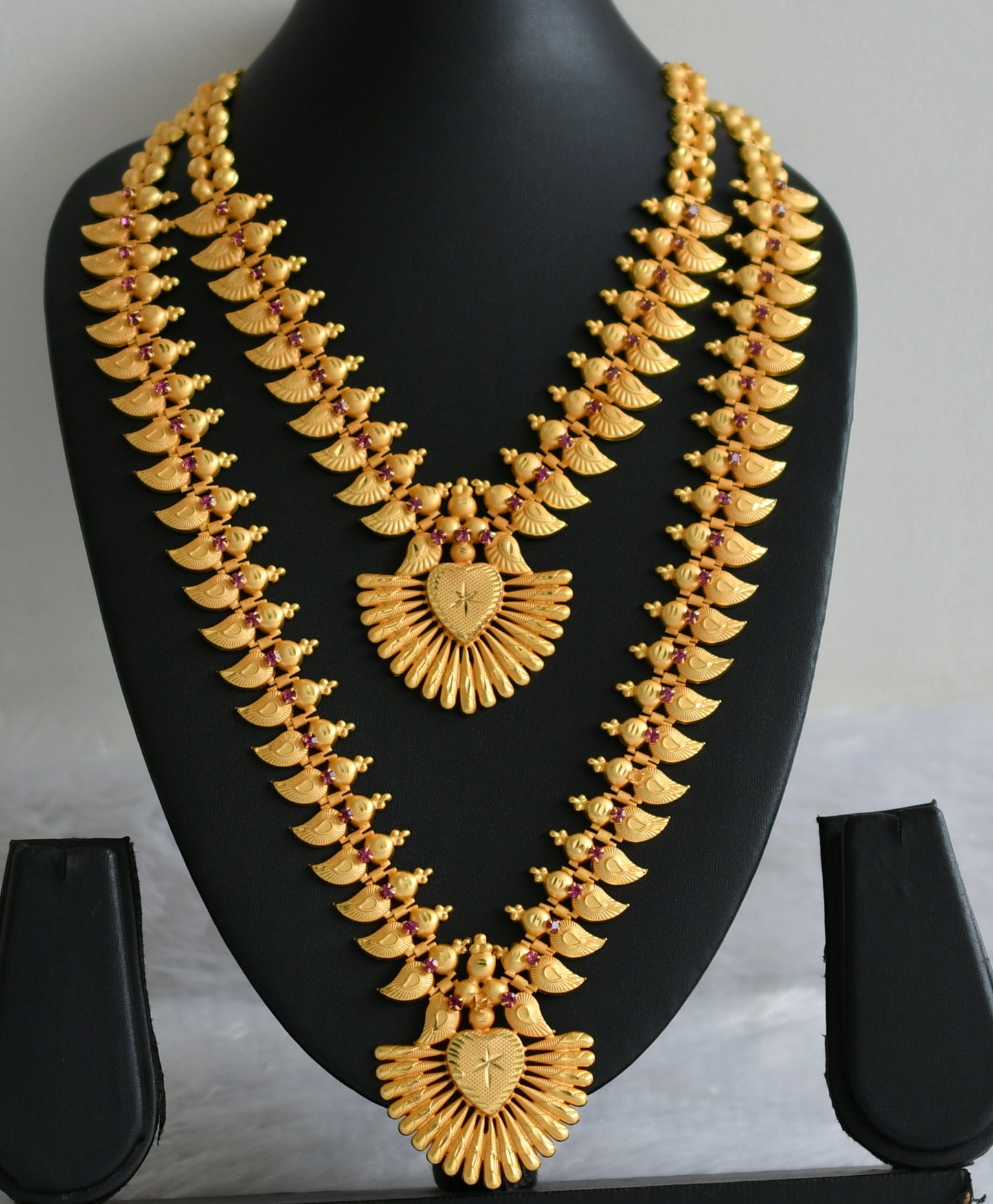 Matte gold tone pink stone mango combo haar set dj-47799