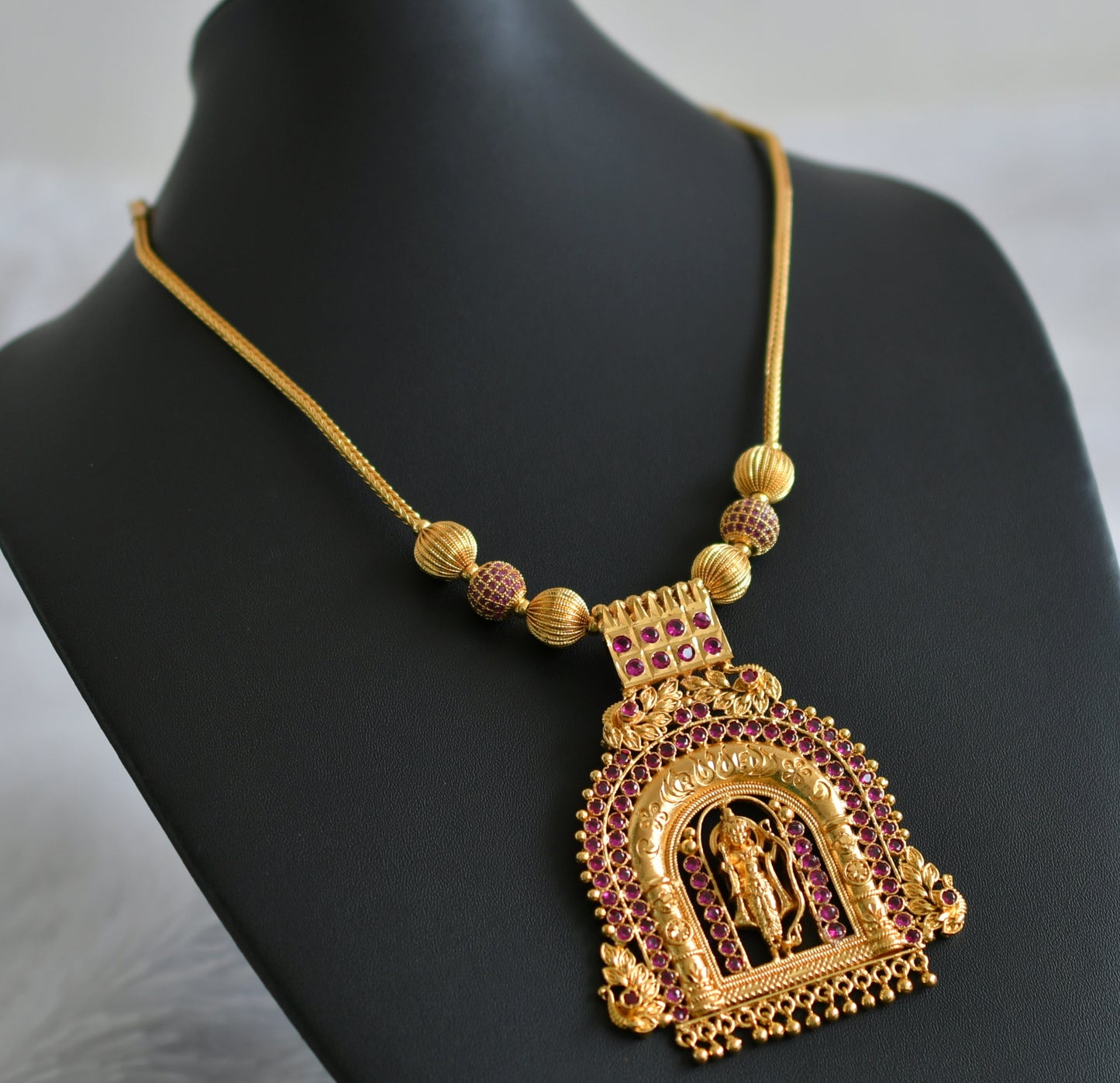 Gold tone kerala style ad pink stone Sri Ram peacock kodi necklace dj-47840