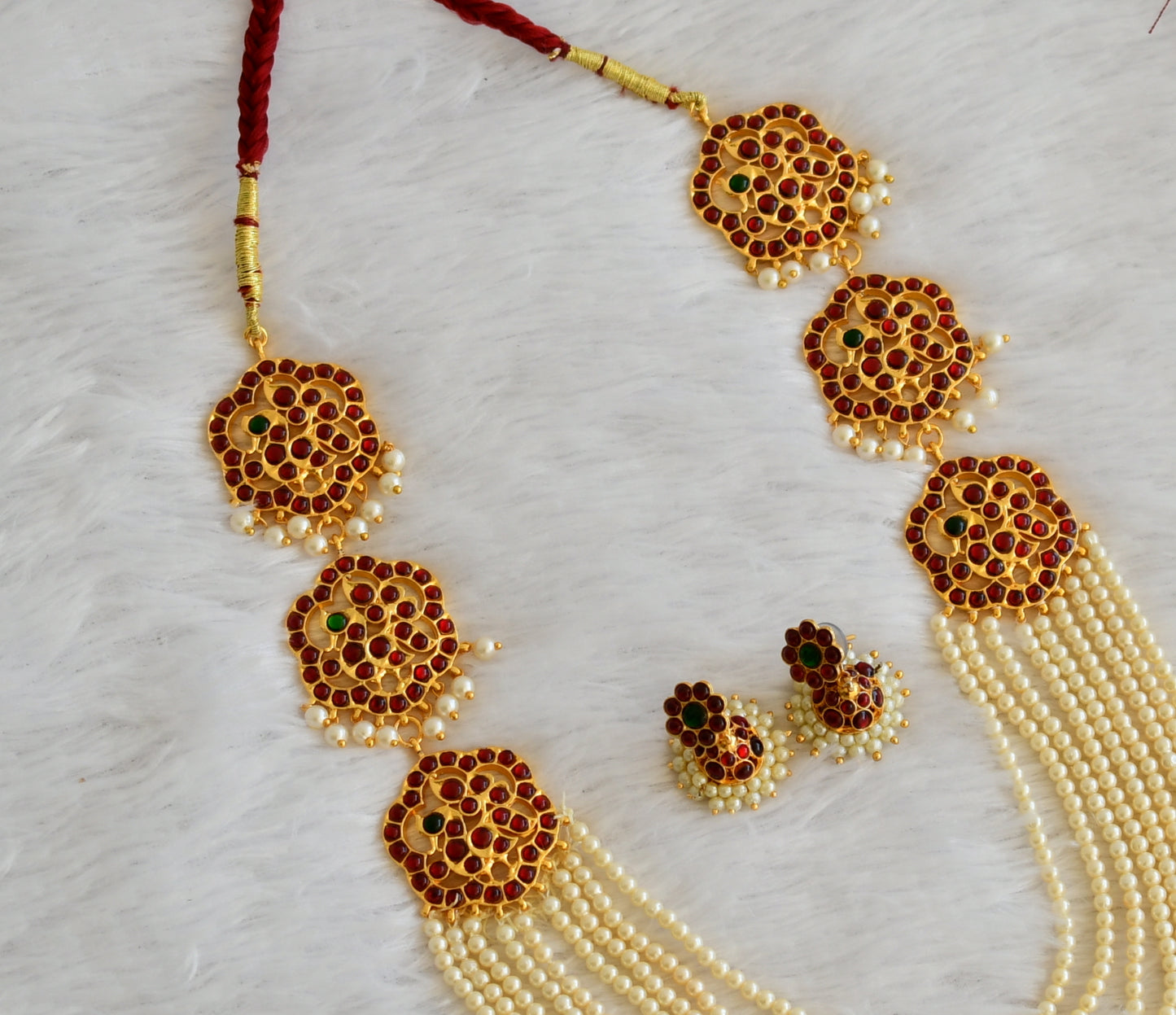 Gold tone kemp-green pearl multi layer peacock haar set dj-49758