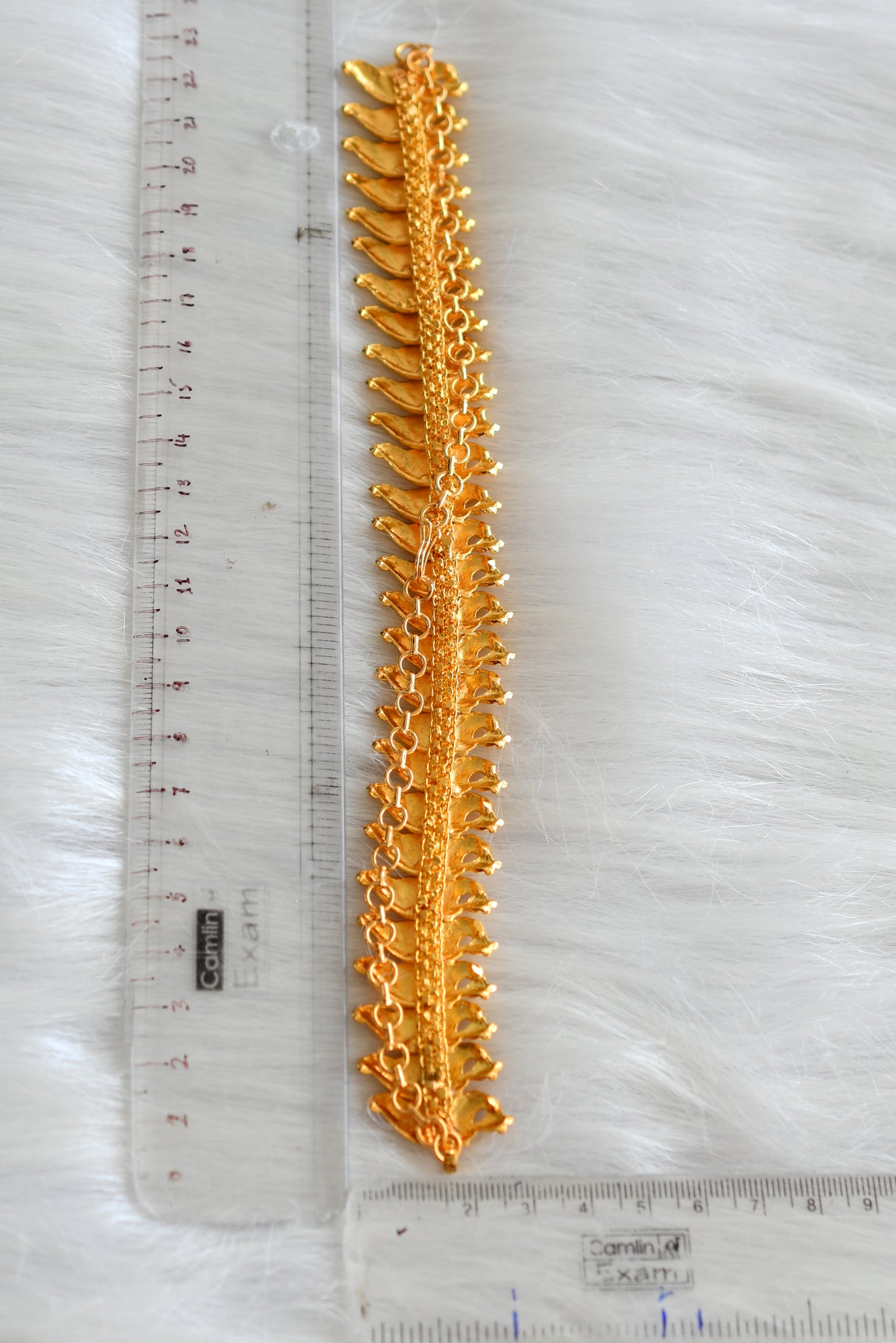 Gold tone stoneless peacock necklace dj-42984