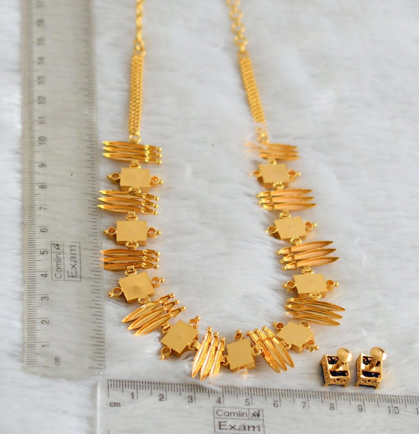 Gold tone blue block stone kerala style mulla mottu necklace set dj-47872