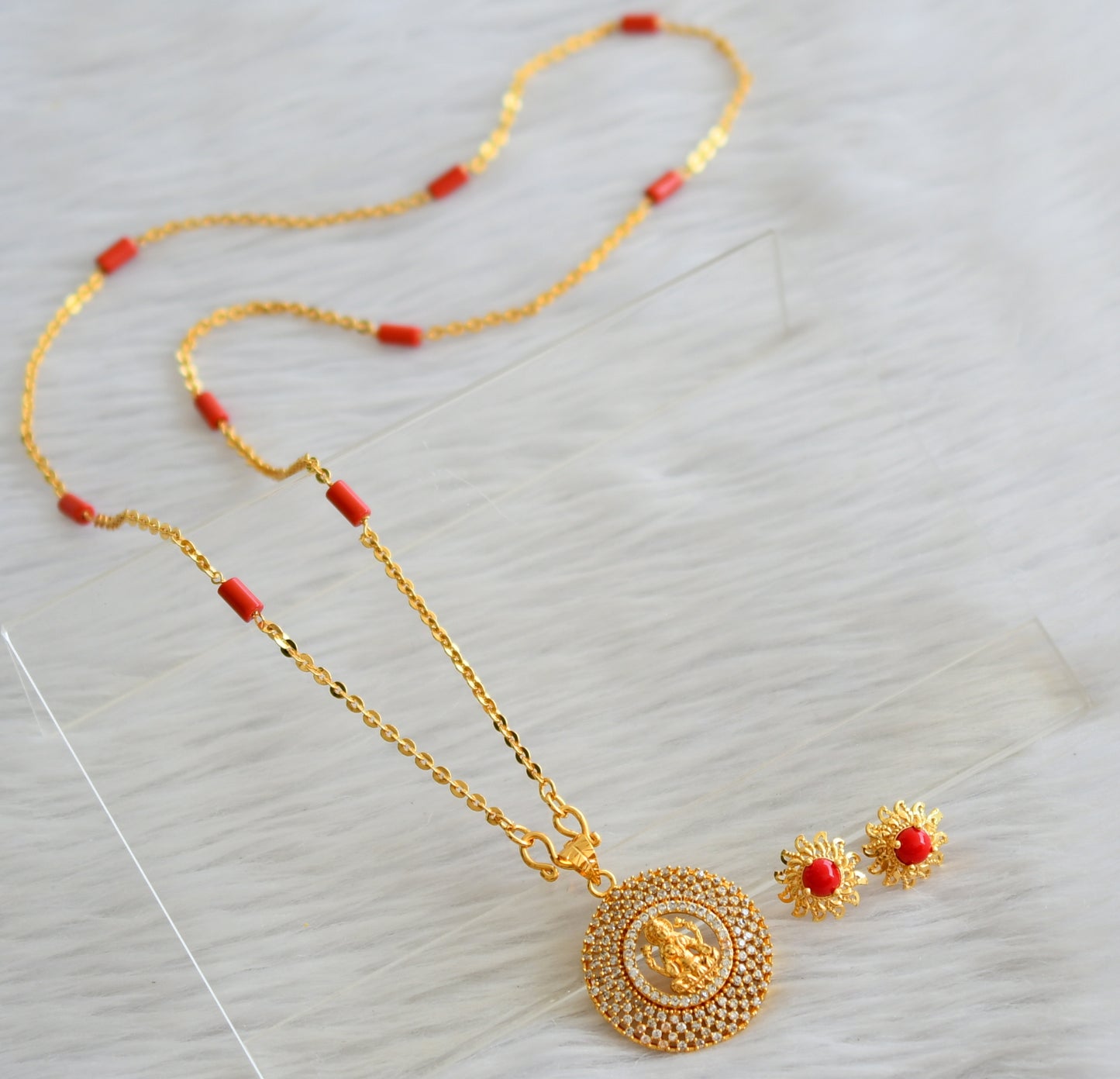 Gold tone 24 inches coral chain with cz white lakshmi round pendant set dj-44493