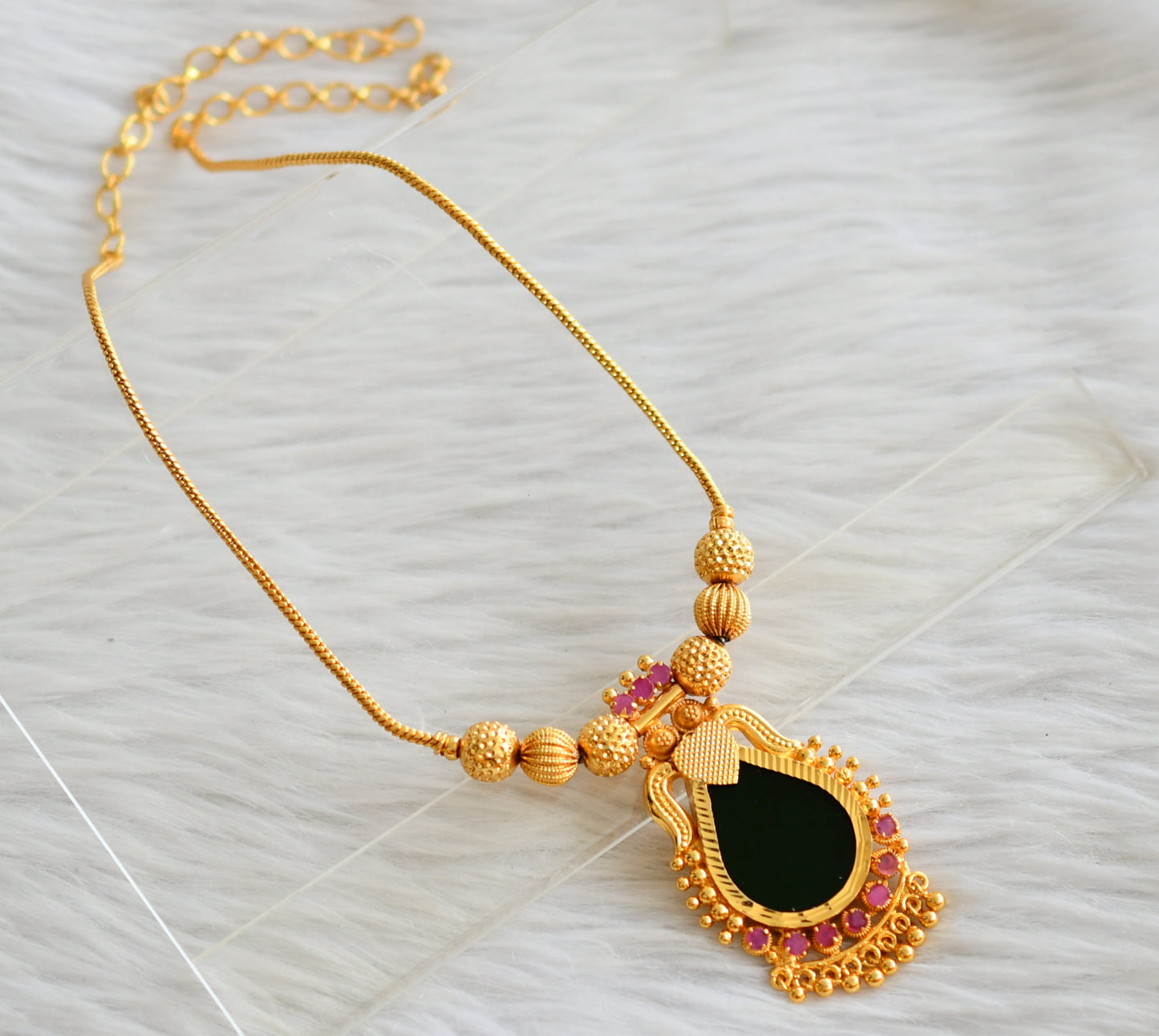 Gold tone kerala style pink-green necklace dj-44515