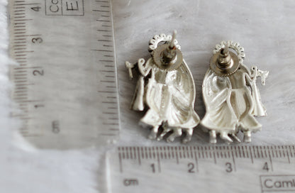 Matte silver tone radha-krishna earrings dj-47932