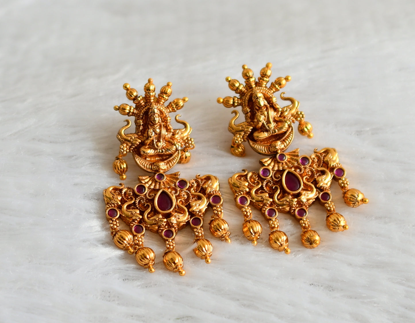 Matte finish kemp lakshmi elephant earrings dj-47931