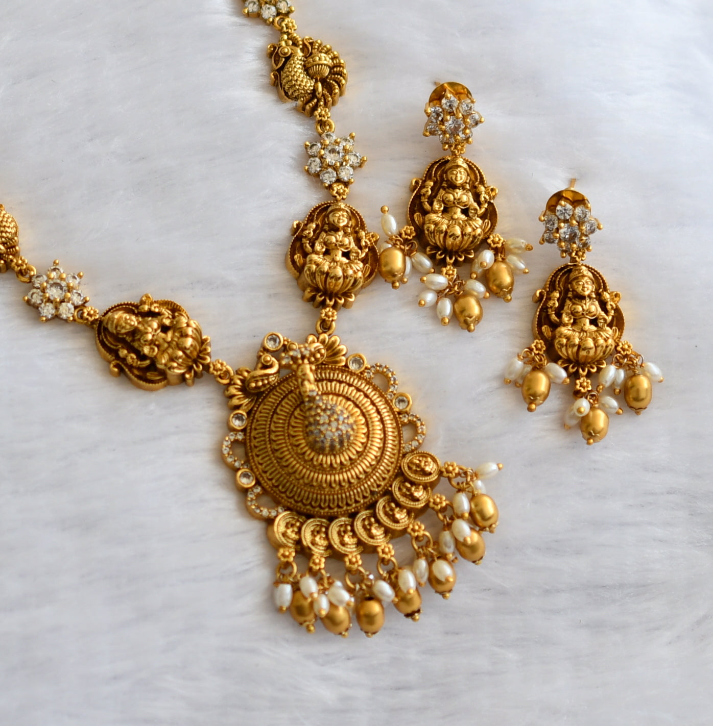 Antique gold tone cz white lakshmi peacock flower necklace set dj-46338
