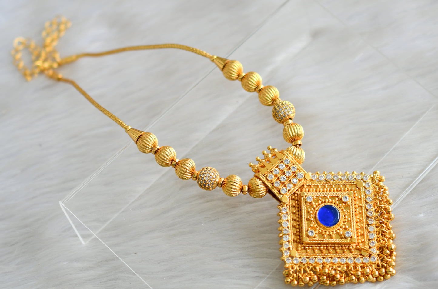 Gold tone Kerala style Blue stone kodi necklace dj-43050