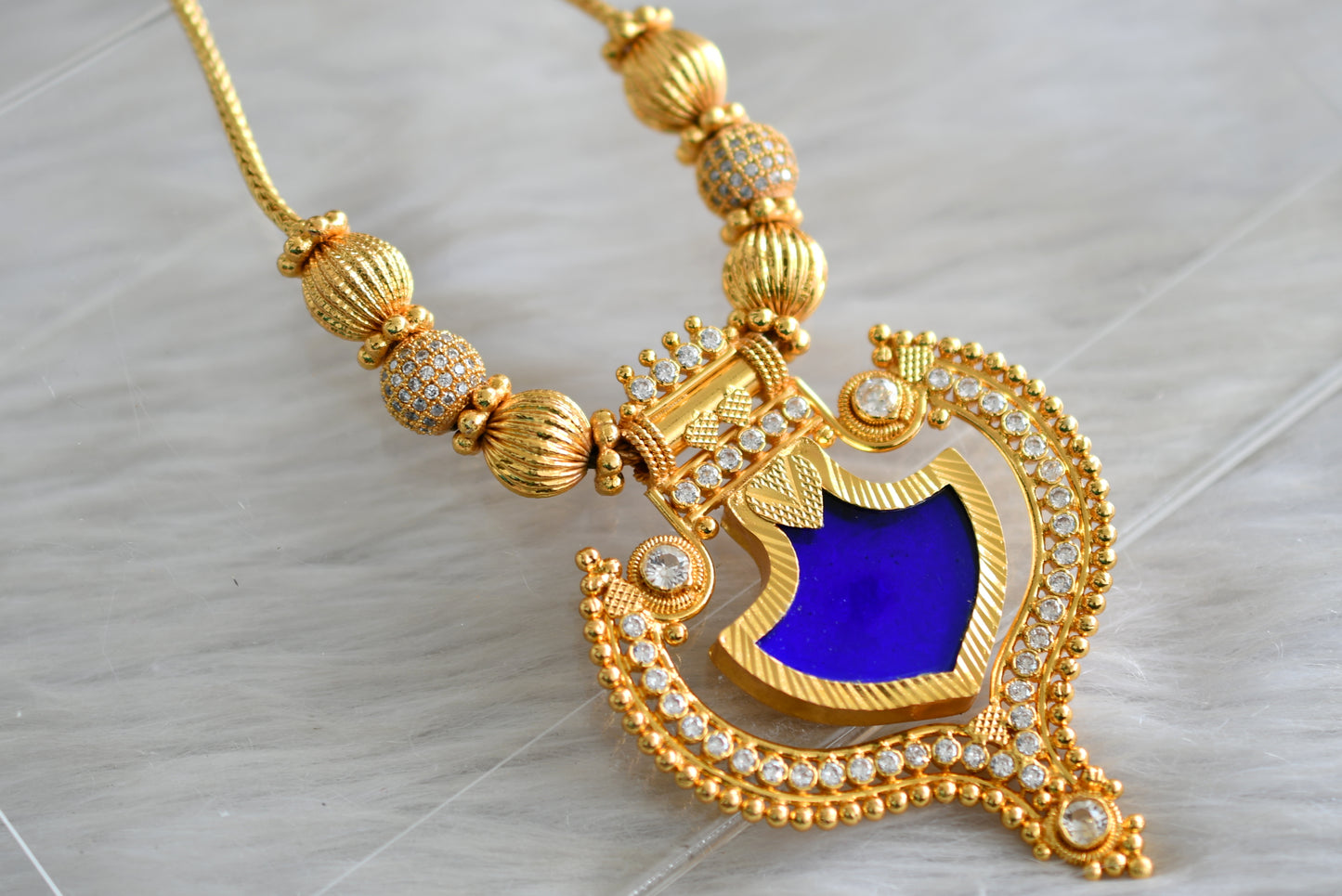 Gold tone Kerala style Blue palakka kodi necklace dj-43052