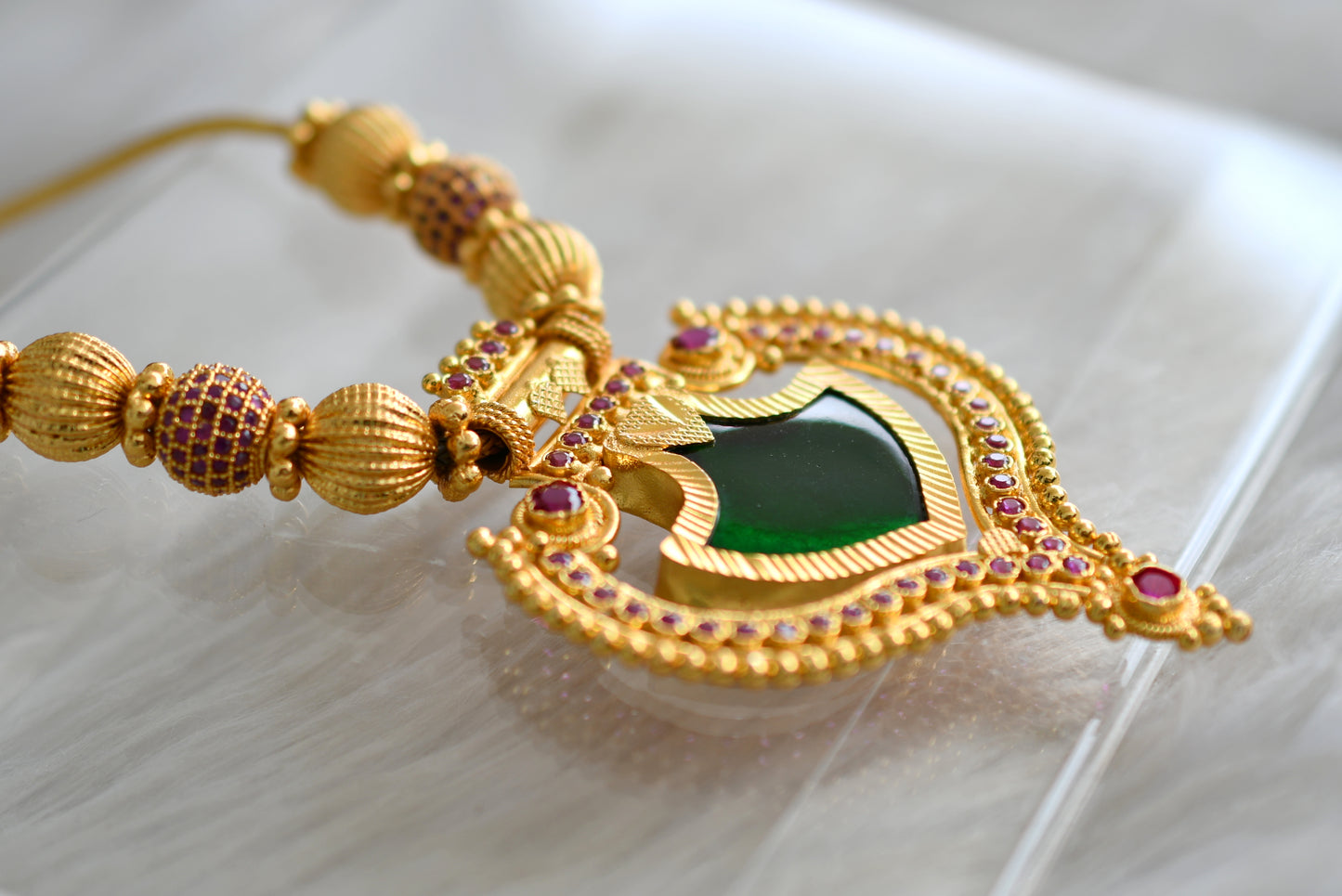 Gold tone Kerala style Pink-green palakka kodi necklace dj-43054