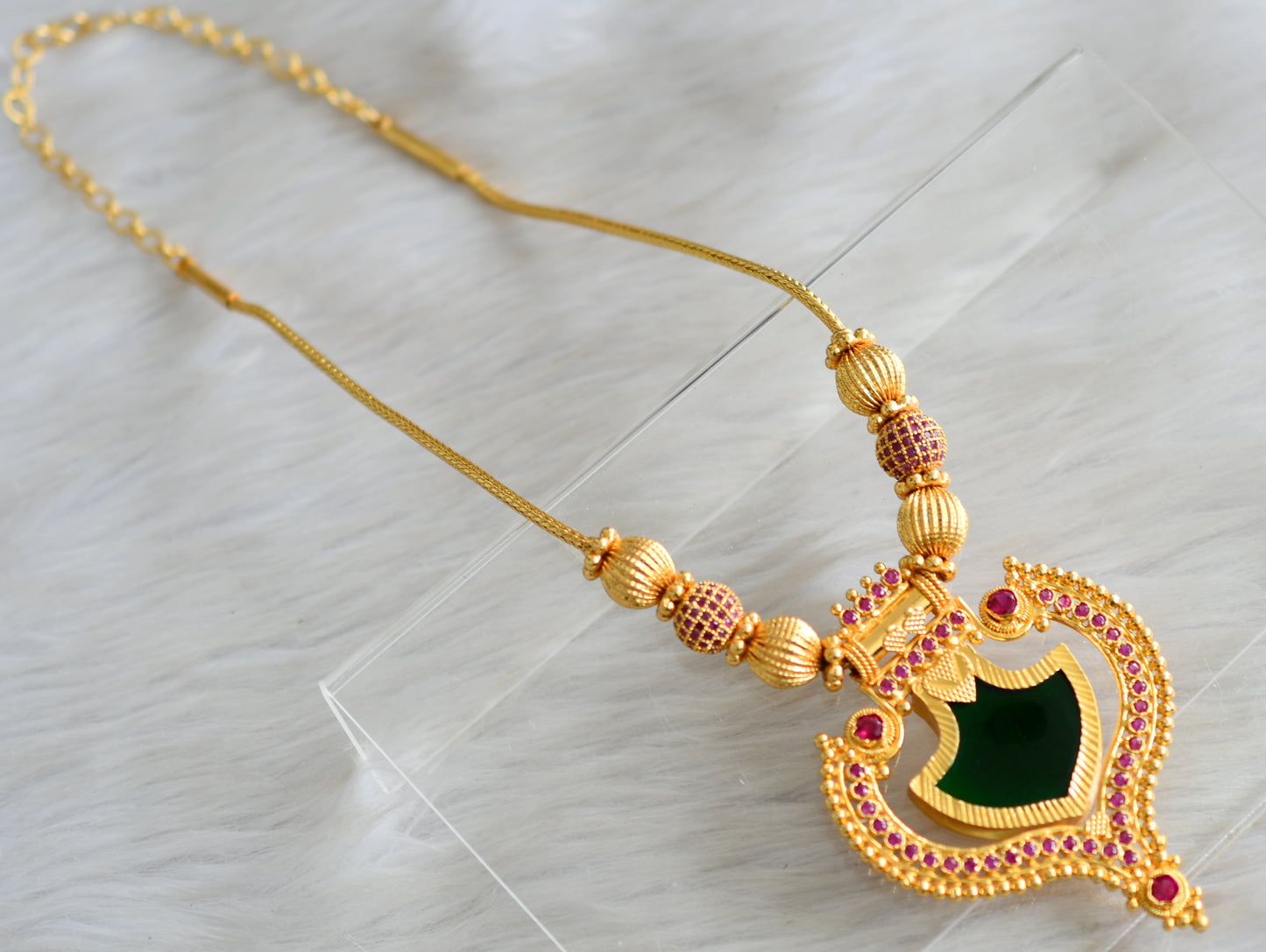 Gold tone Kerala style Pink-green palakka kodi necklace dj-43054