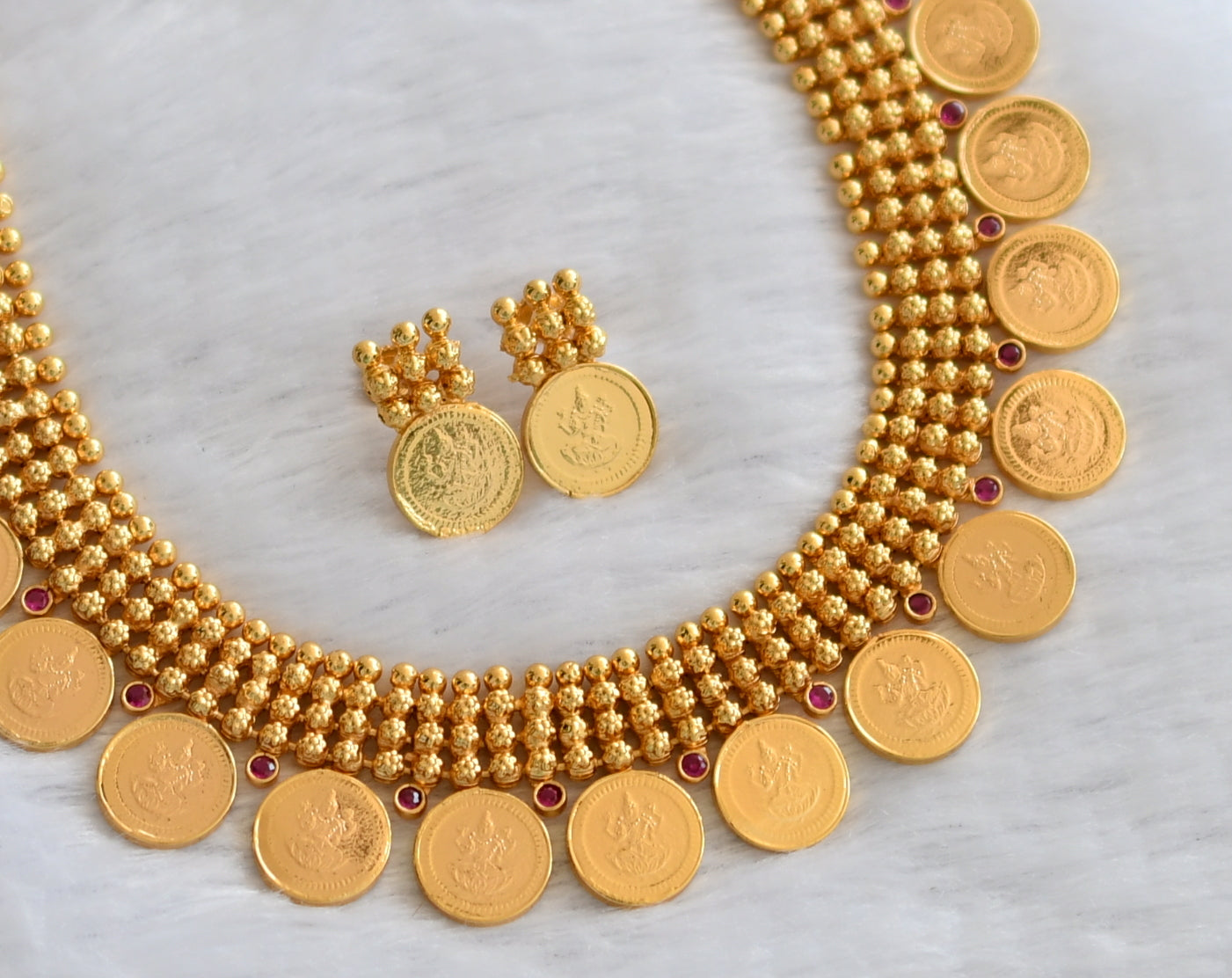 Gold tone ad pink stone lakshmi coin necklace set dj-46347