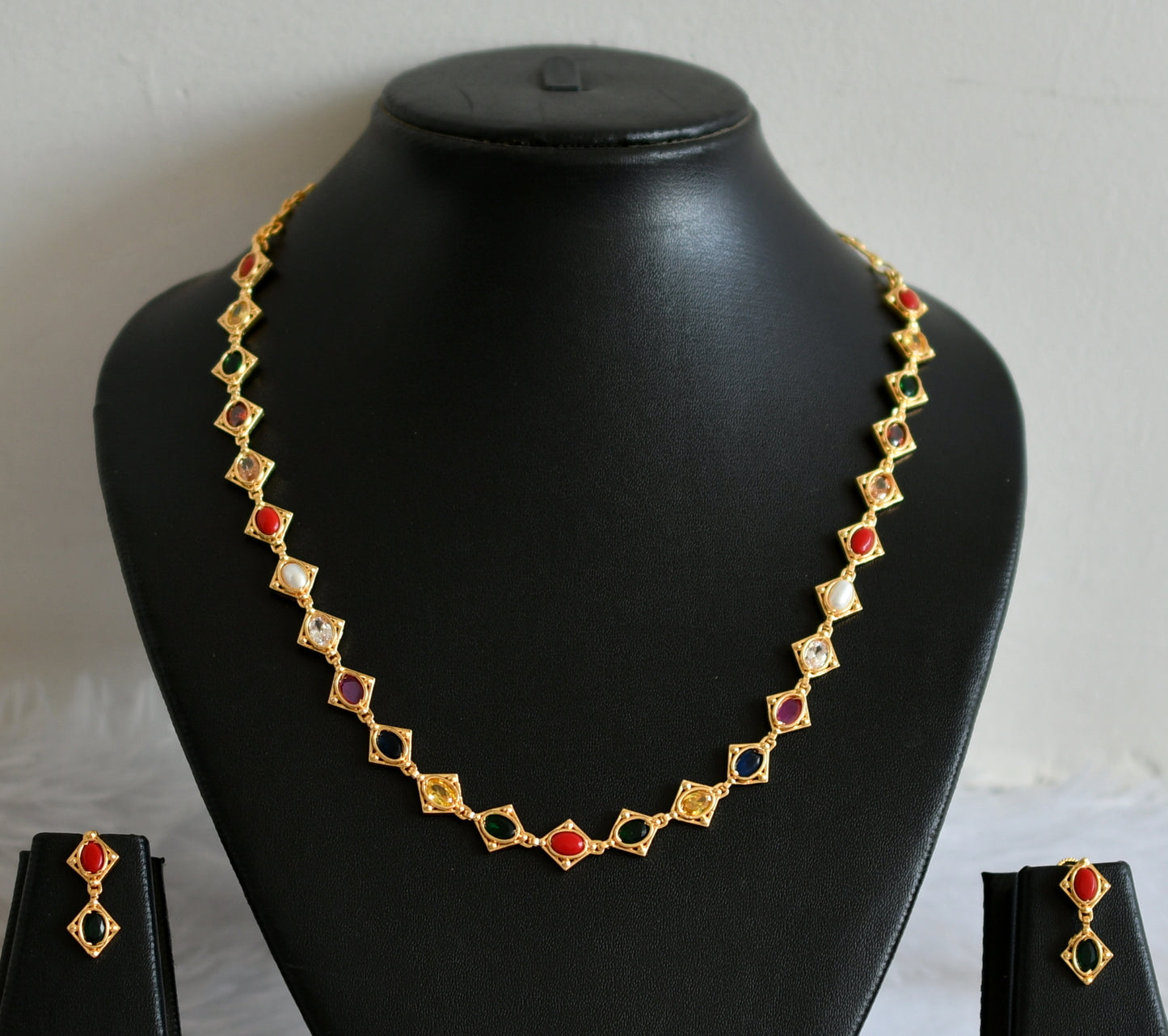 Gold tone navarathna oval stone necklace set dj-49874