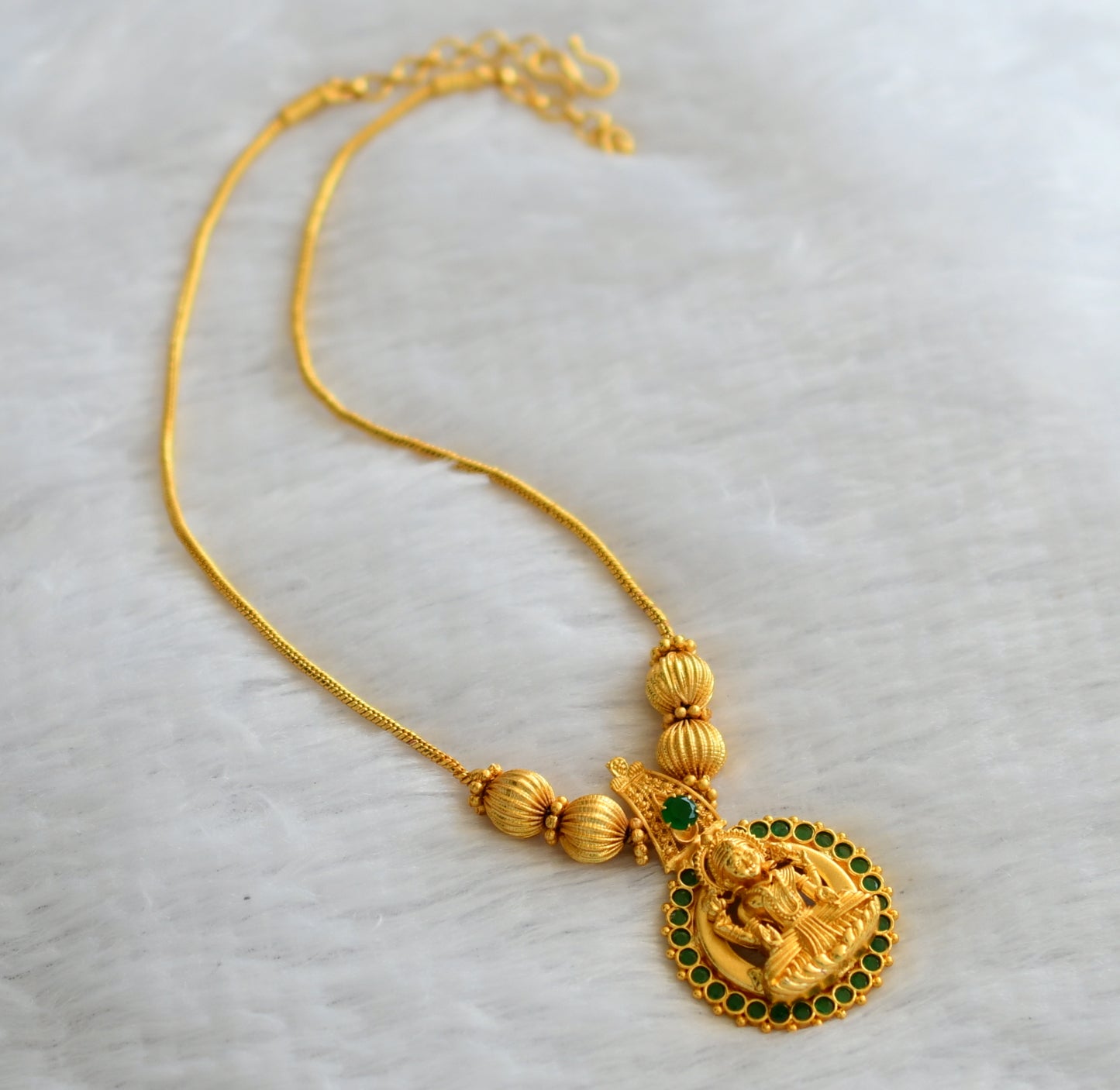 Gold tone emerald kerala style lakshmi kodi necklace dj-46350