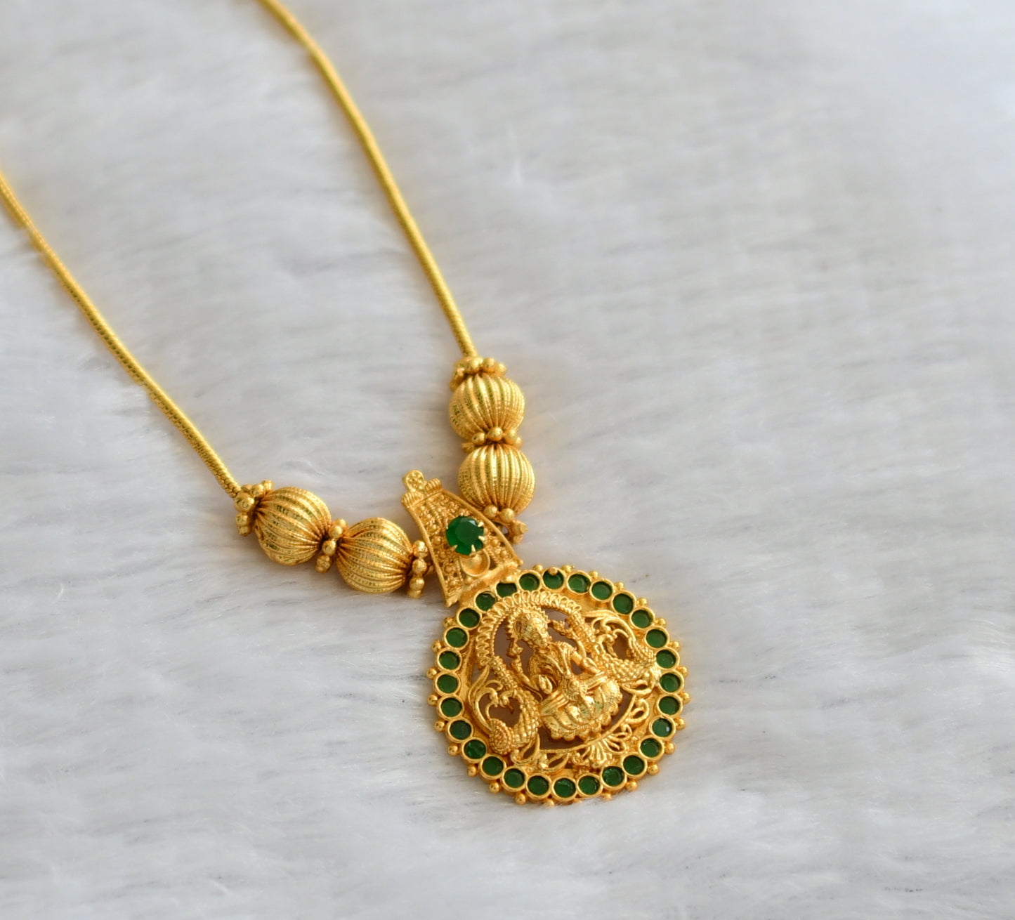 Gold tone emerald kerala style lakshmi peacock kodi necklace dj-46353