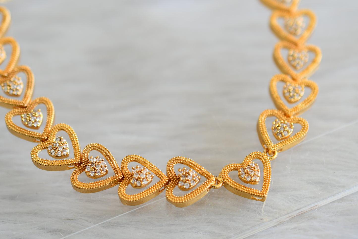 Gold tone white heart necklace set dj-43070