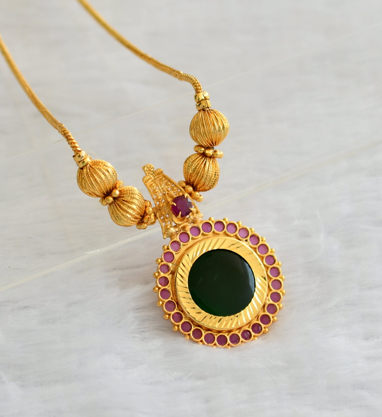 Gold tone kerala style ruby-green round kodi necklace dj-46359