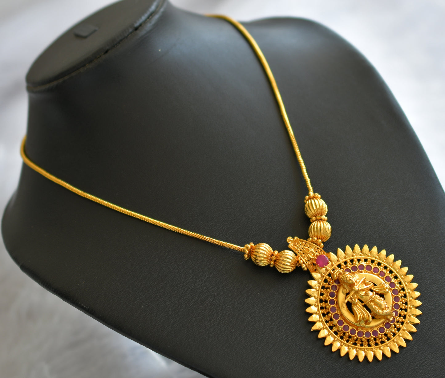 Gold tone ruby kerala style krishna round kodi necklace dj-46363