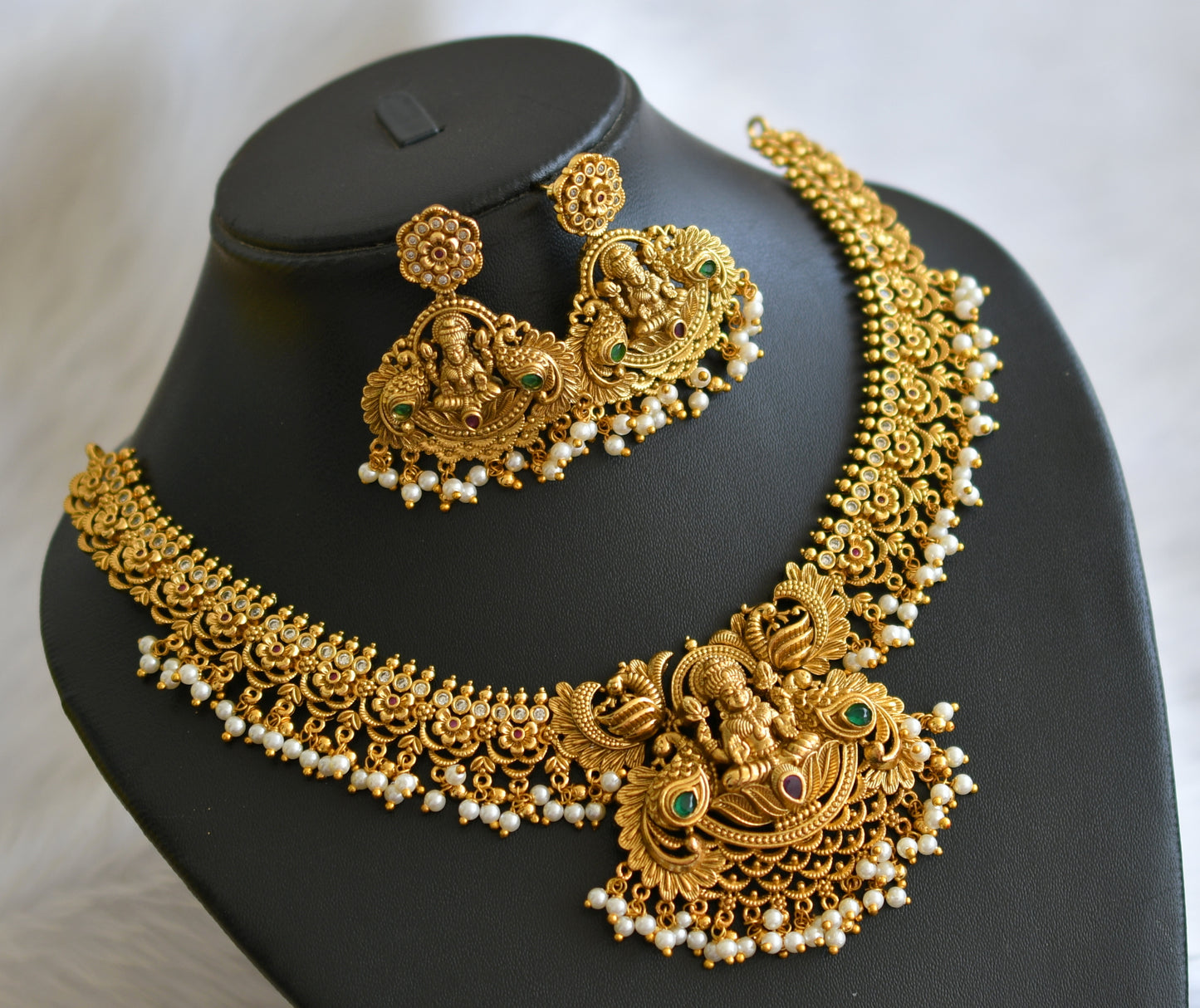 Matte finish ruby-green-white lakshmi peacock gutta pusalu necklace set dj-44581