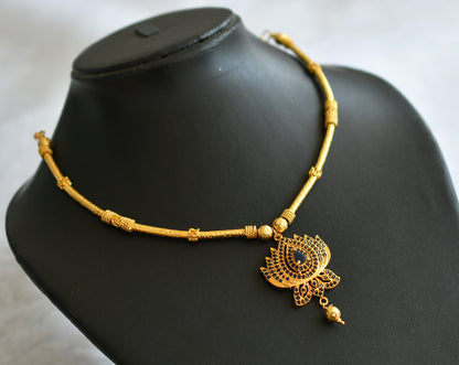 Gold tone blue stone lotus necklace dj-46383