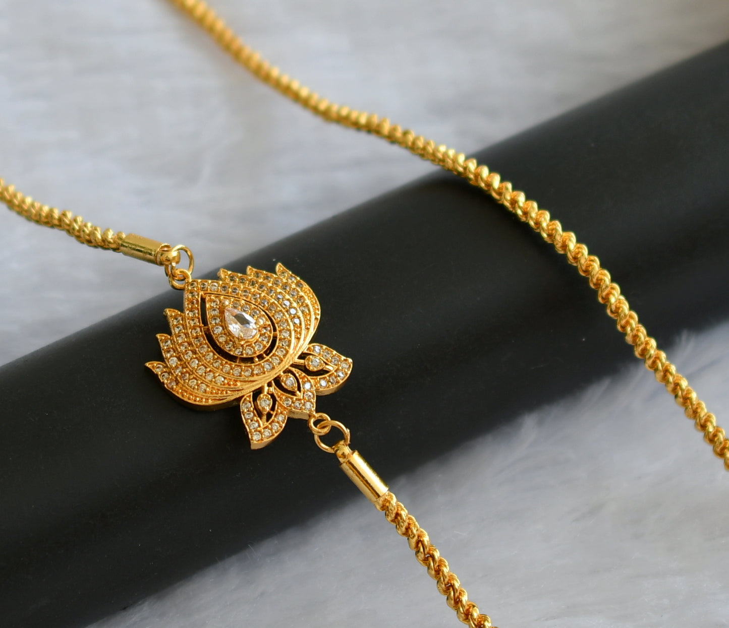 Gold tone cz white stone lotus rope chain mugappu chain dj-46385