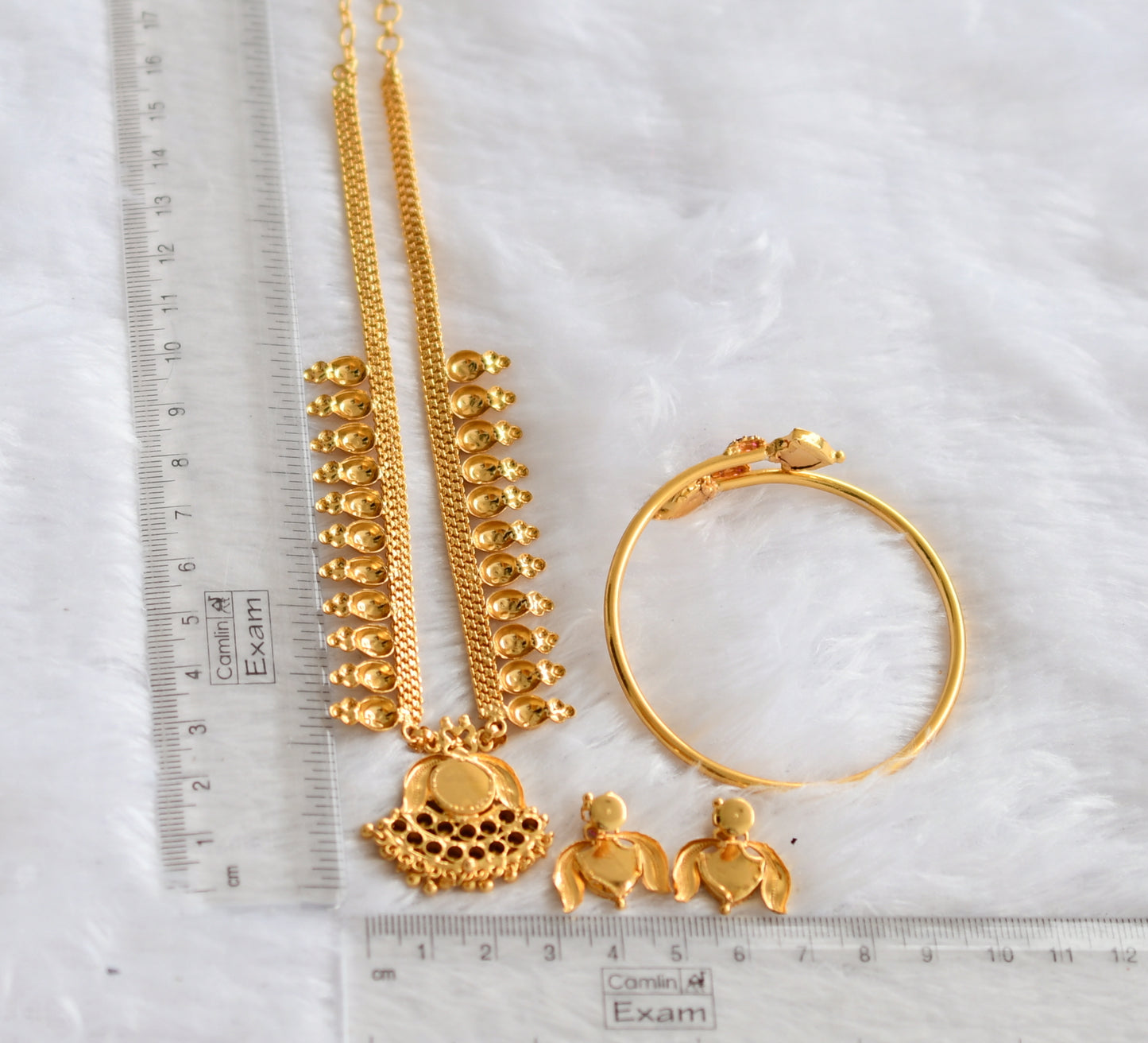 Gold tone kerala style pink-green combo necklace set dj-46404