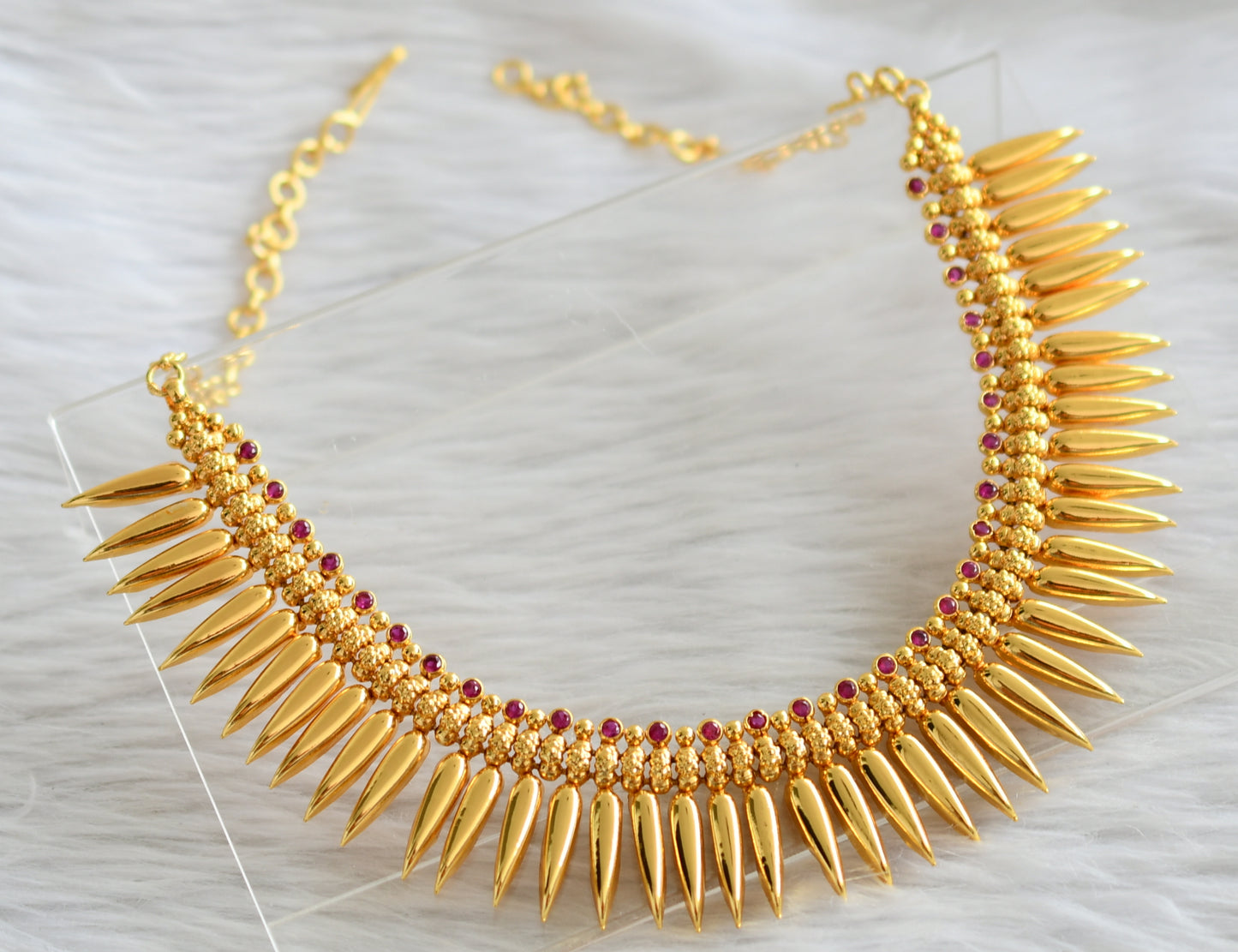 Gold tone pink stone kerala style mulla mottu necklace dj-44596