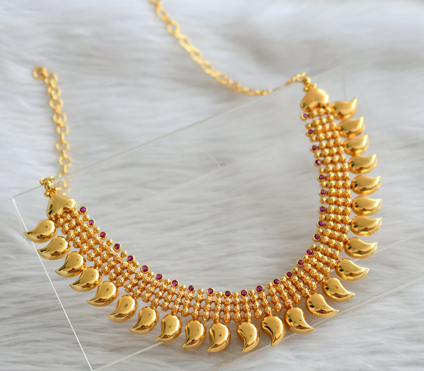 Gold tone pink stone kerala style mango necklace dj-44593