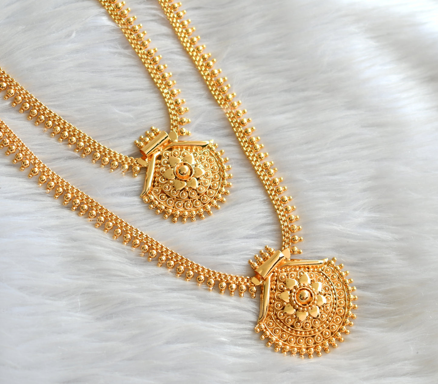 Gold tone flower necklace and haar combo set dj-31293