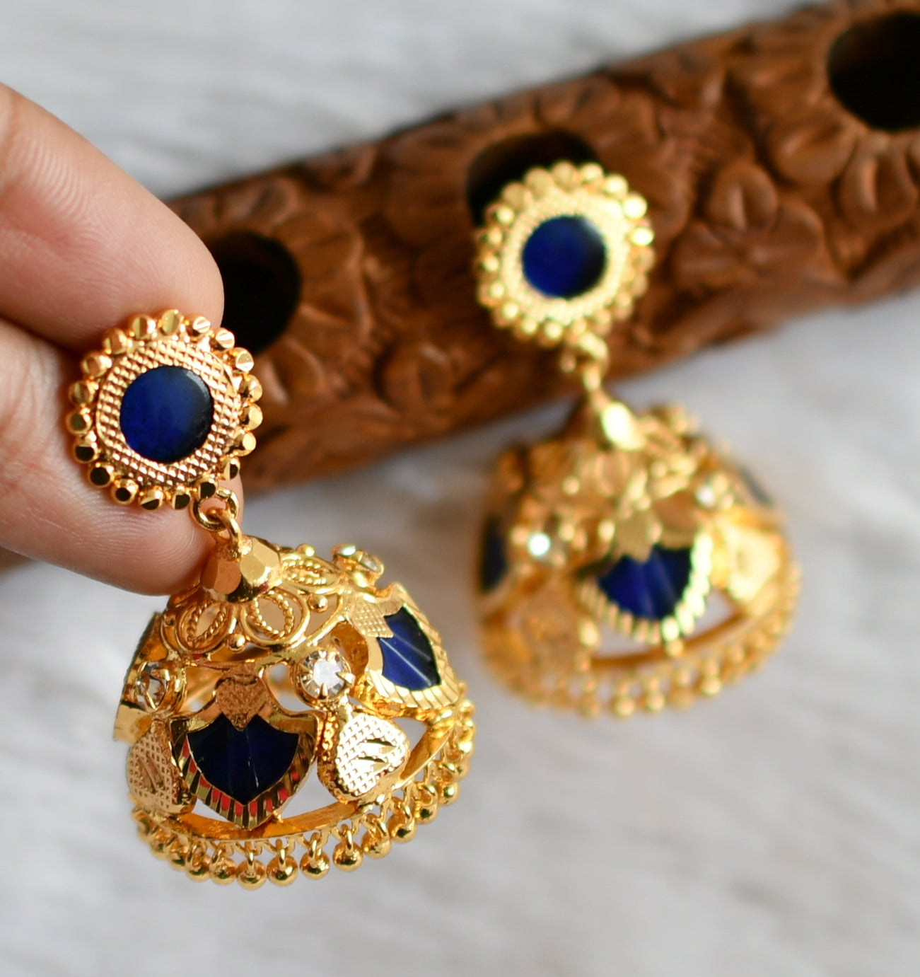 Gold tone kerala style blue-white 4 petals of palakka jhumkka dj-48031