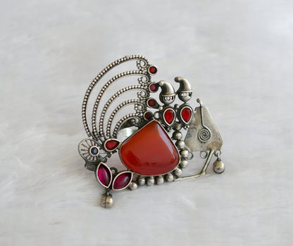 Silver tone red stone big bracelet with adjustable finger ring dj-46430