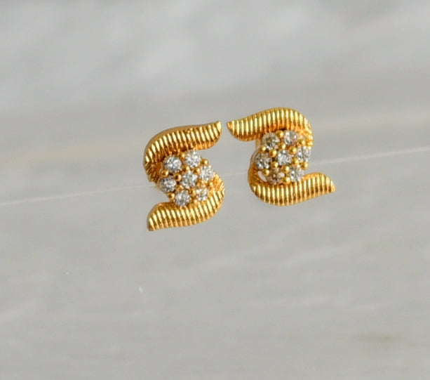 Gold tone white flower earrings dj-48200