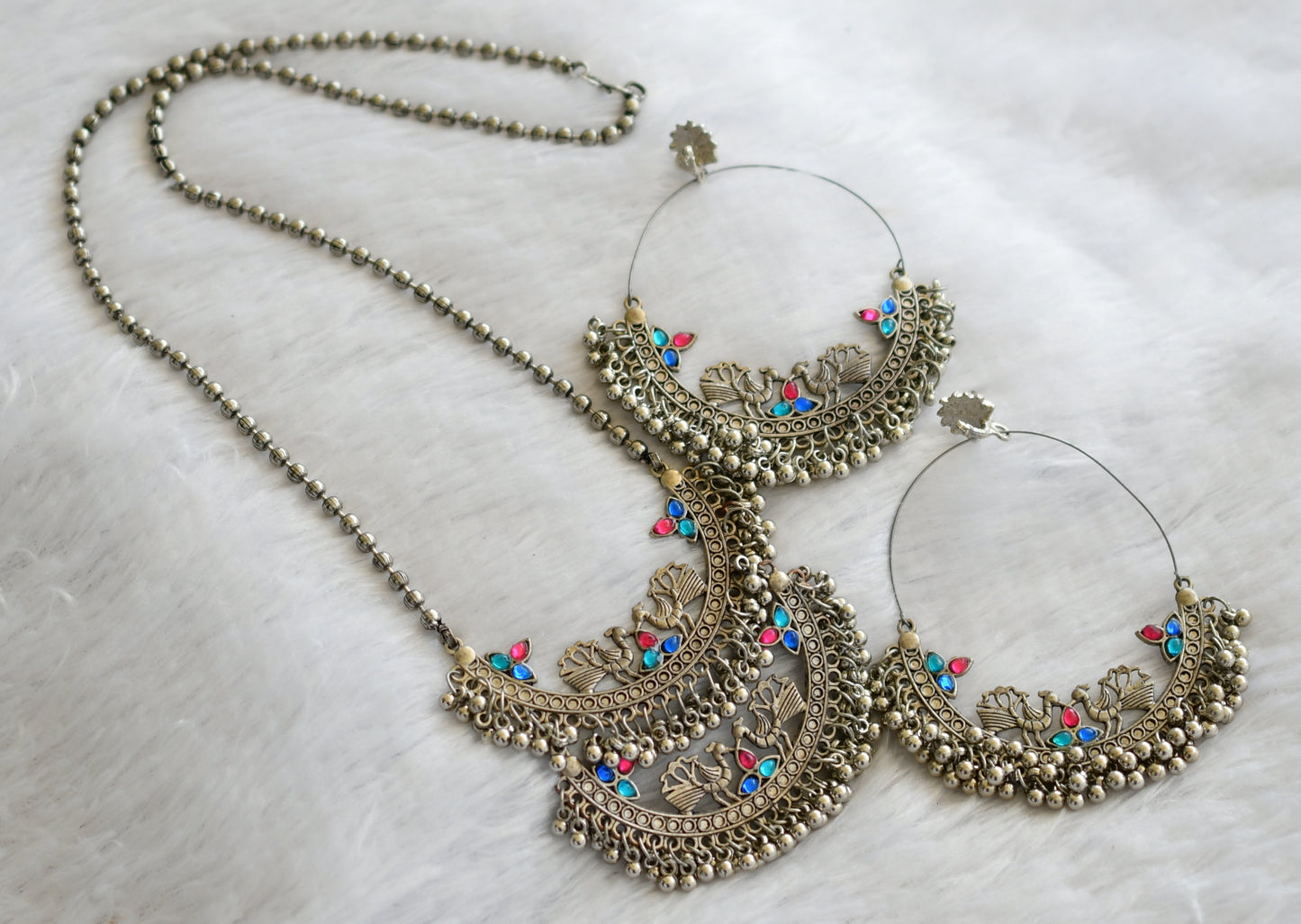 Silver tone pink-blue stone peacock haar set dj-46445