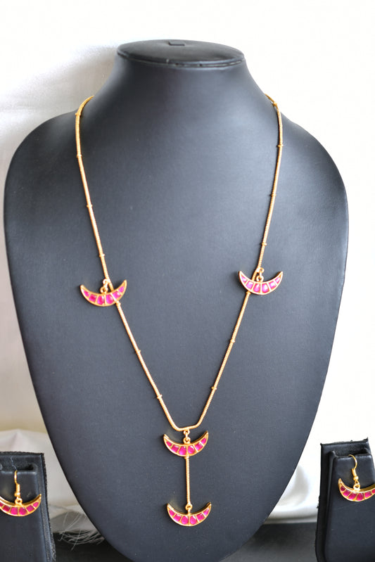 Gold tone pink kundan jadau moon chain/necklace set dj-43153