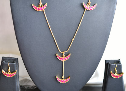 Gold tone pink kundan jadau moon chain/necklace set dj-43153