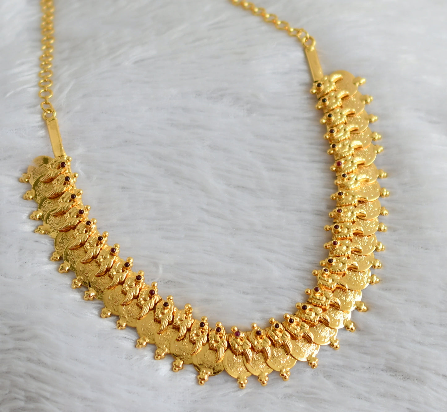 Gold tone kemp-stone lakshmi coin peacock necklace dj-48019