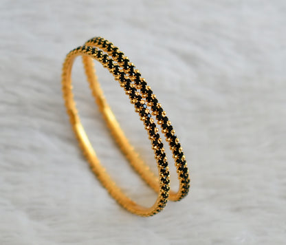 Gold tone black stone bangles(2.4) dj-48048