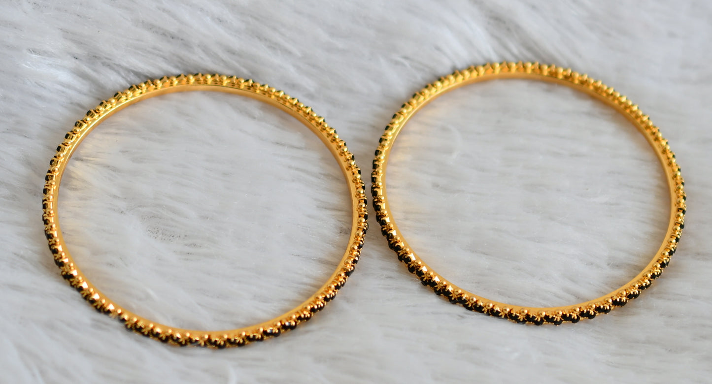 Gold tone black stone bangles(2.4) dj-48048